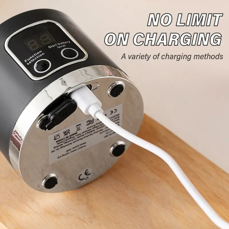 Black 7.4V Portable Juicer & Blender – USB Rechargeable